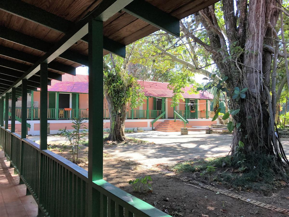ホテル Hacienda Juanita Maricao エクステリア 写真