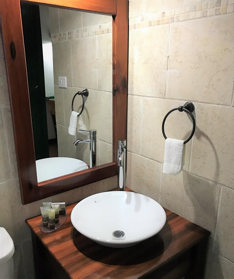 ホテル Hacienda Juanita Maricao エクステリア 写真