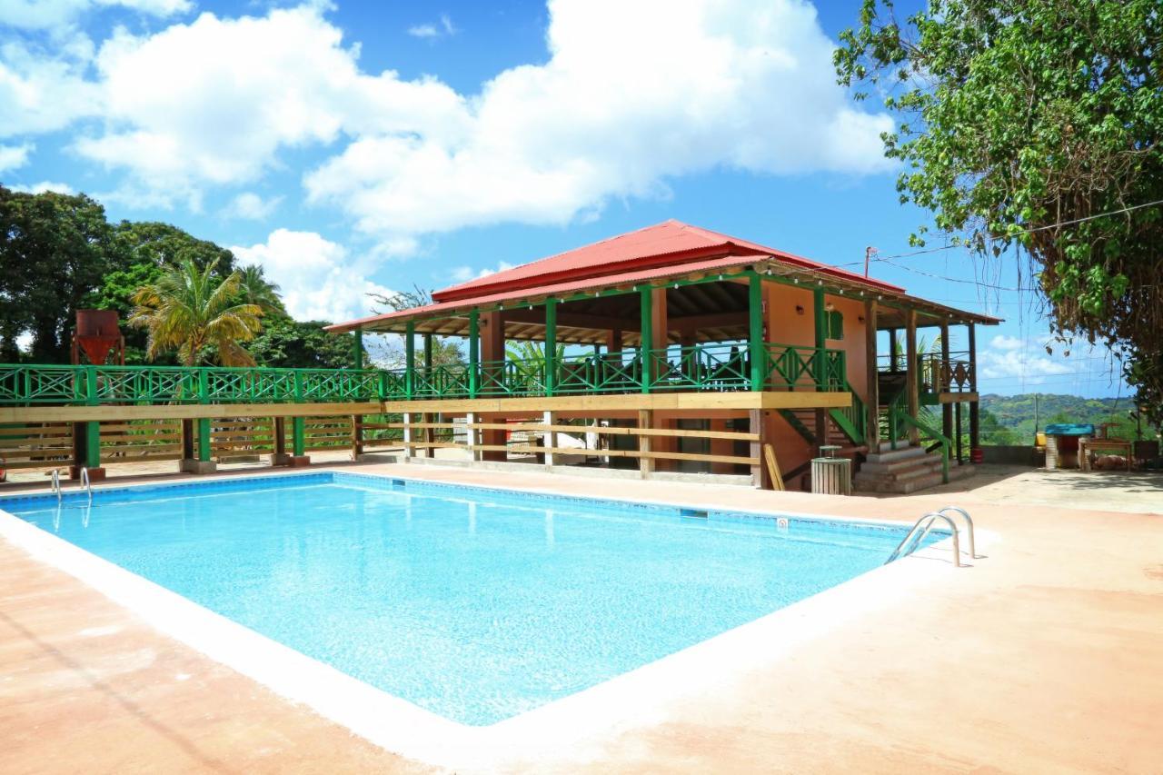 ホテル Hacienda Juanita Maricao エクステリア 写真